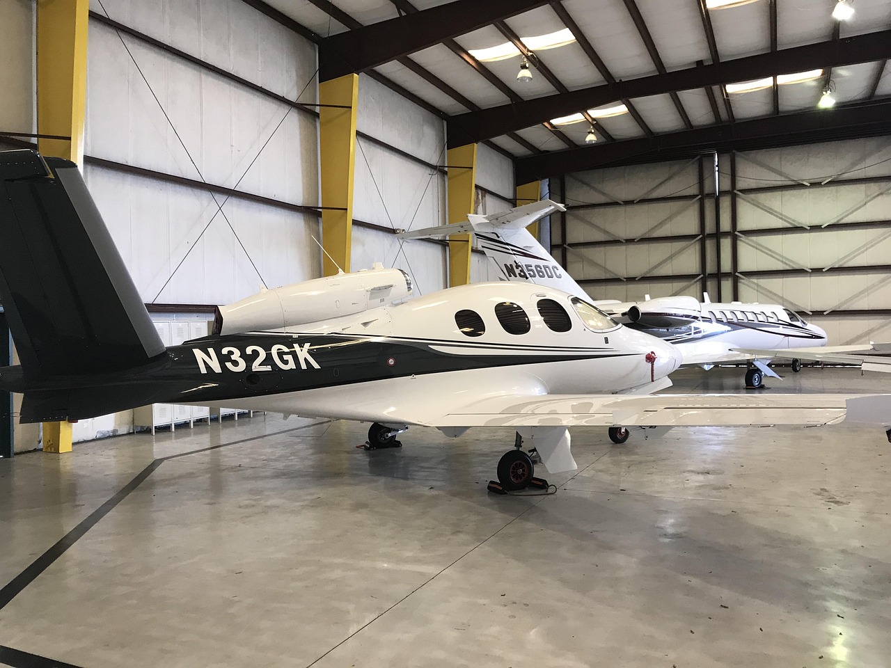 プライベートレッスンのメリットとデメリットは何ですか？