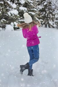 雪遊び専用エリアで子供が安全に楽しむためのポイントは？