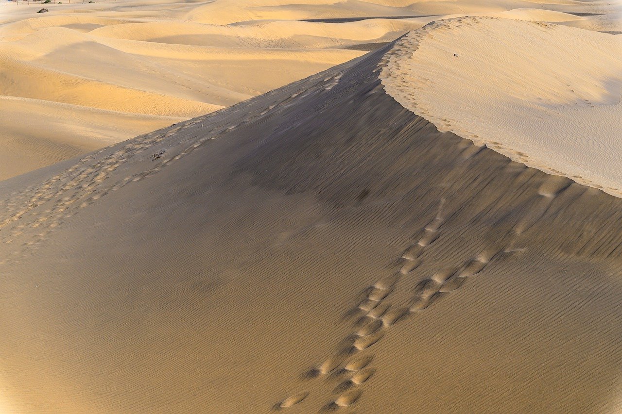 温泉街で楽しむスキー旅行の魅力とは？