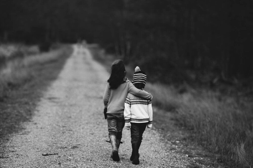 子供の低体温症の兆候を見分ける方法は？