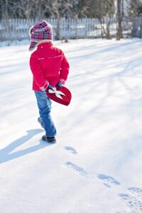 雪面がかたい日、滑らないためにどうする？