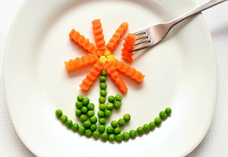 子供の食事を取り分ける皿はどう選ぶ？依頼する際のポイントも解説！